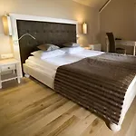 Otel Remes Opalenica