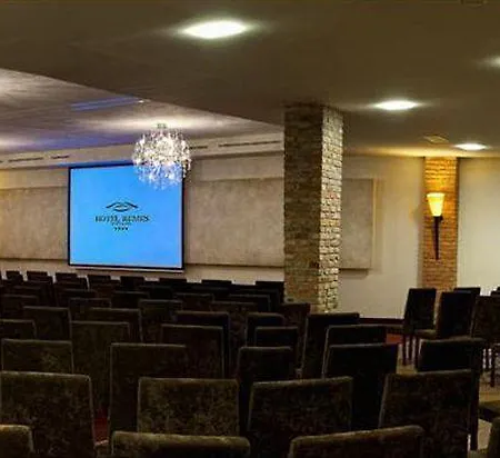 Hotel Remes 4*