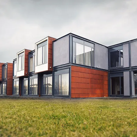 雷梅斯酒店 奥帕莱尼察