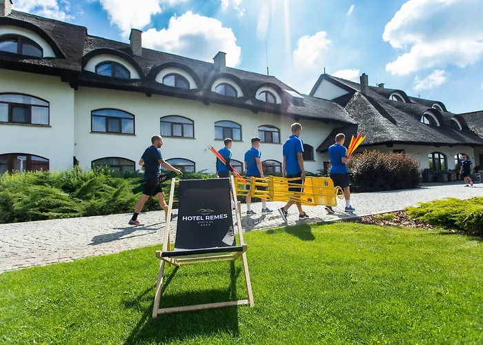 雷梅斯酒店 4* 奥帕莱尼察