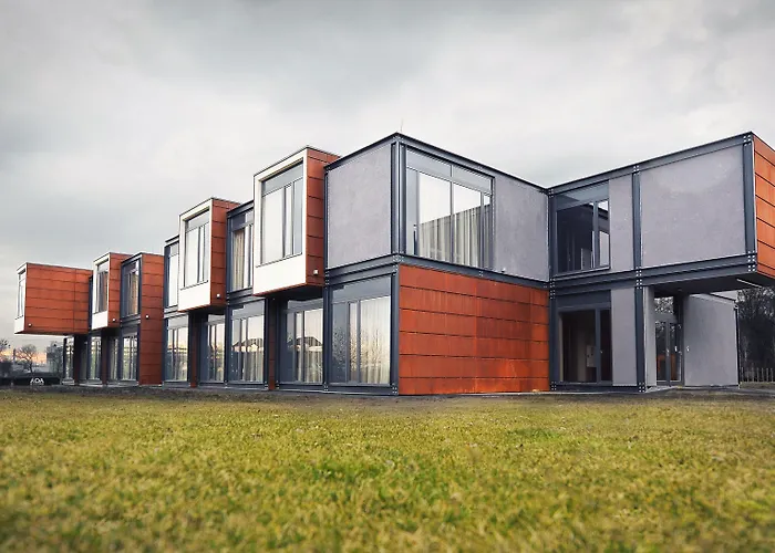 雷梅斯酒店 奥帕莱尼察